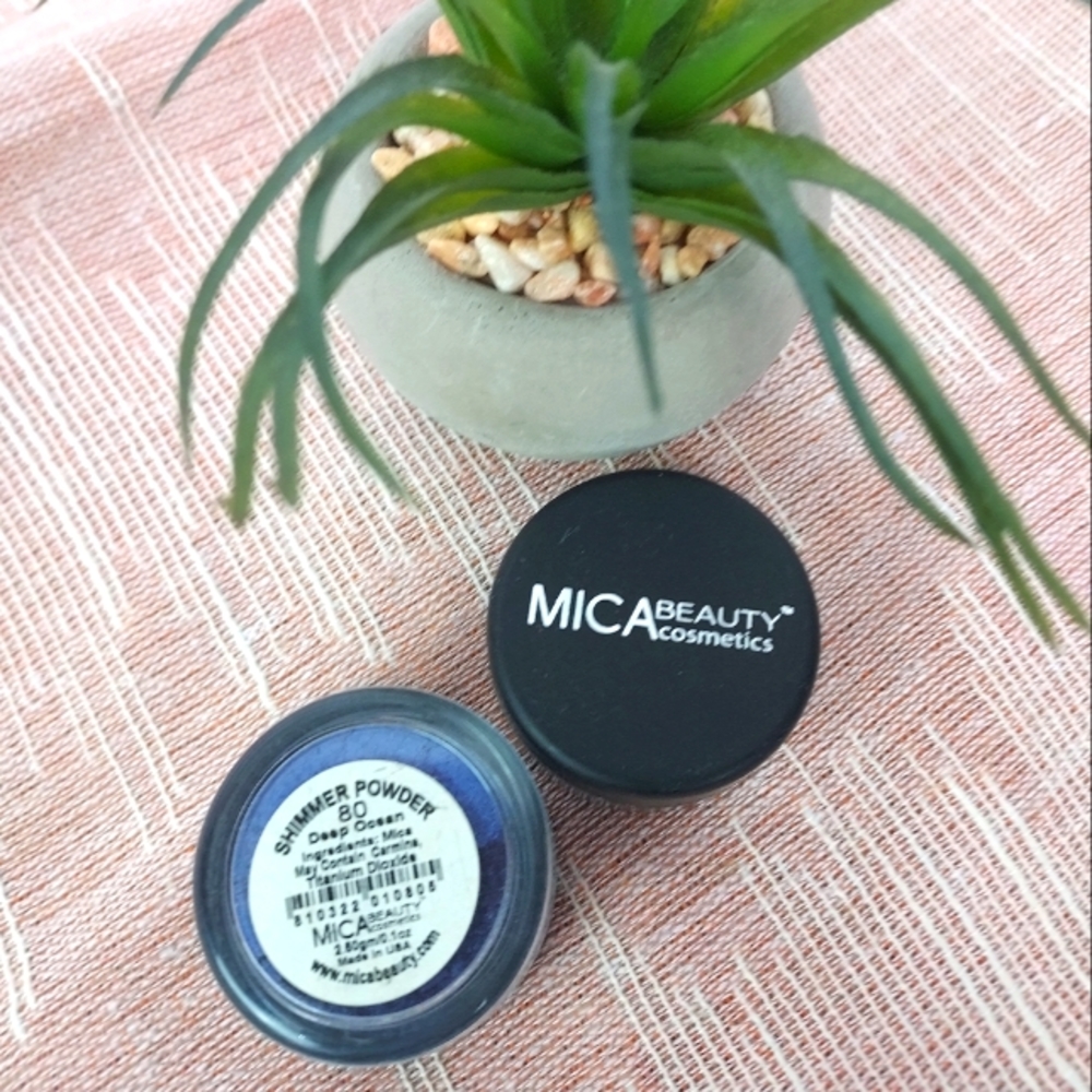 1 New-1 .1oz. MICA Beauty Cosmetics eyeshadow